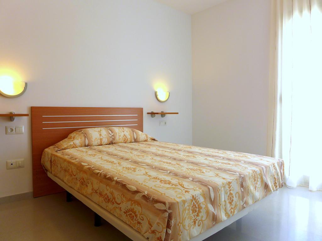 Rentalmar Sun Dore Miami Playa Room photo
